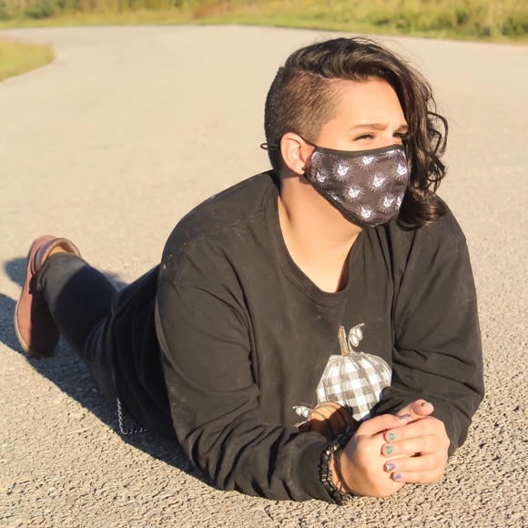 Meet your Posher, Braylee - Picture 1 of 1